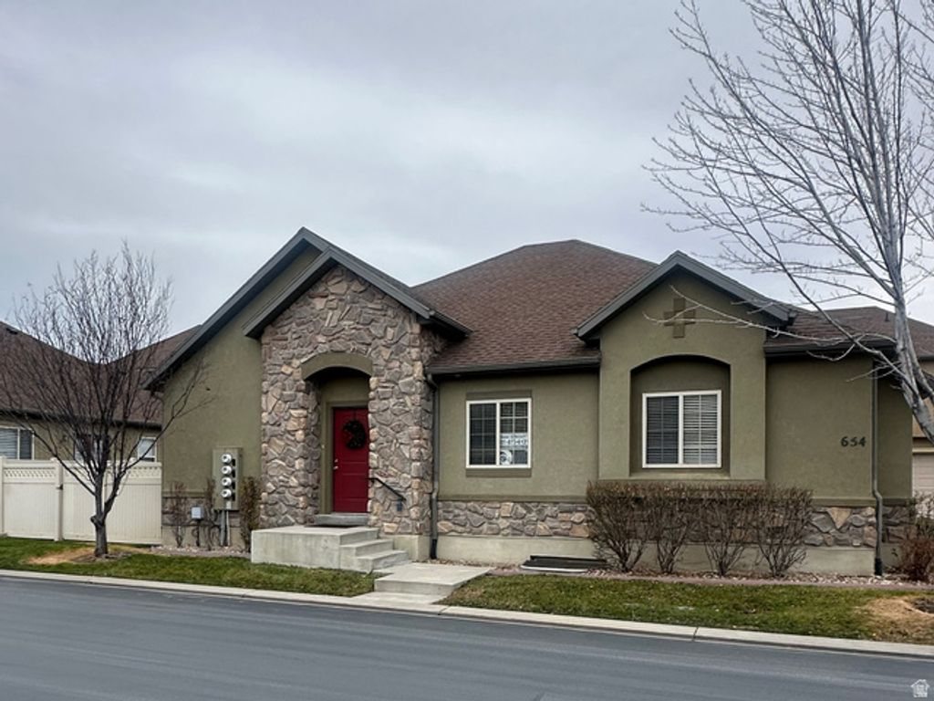 654 E WYNGATE POINTE LN, Draper, UT 84020