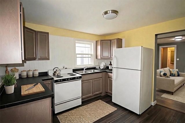 102-104 Shelter Street, Rochester, NY 14611