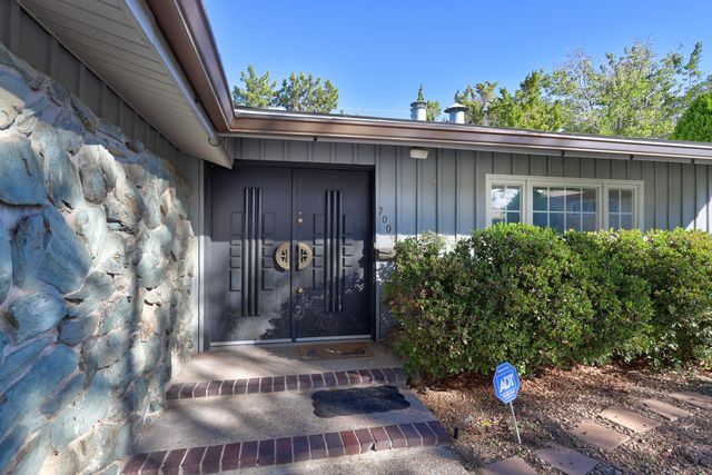 7009 Ottawa Road NE, Albuquerque, NM 87110