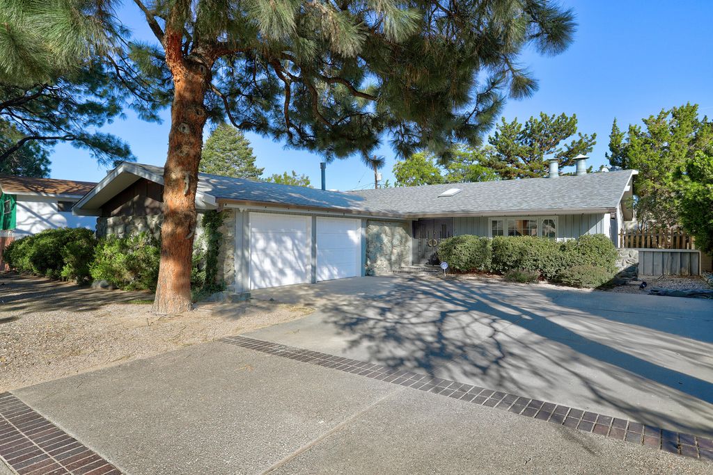 7009 Ottawa Road NE, Albuquerque, NM 87110