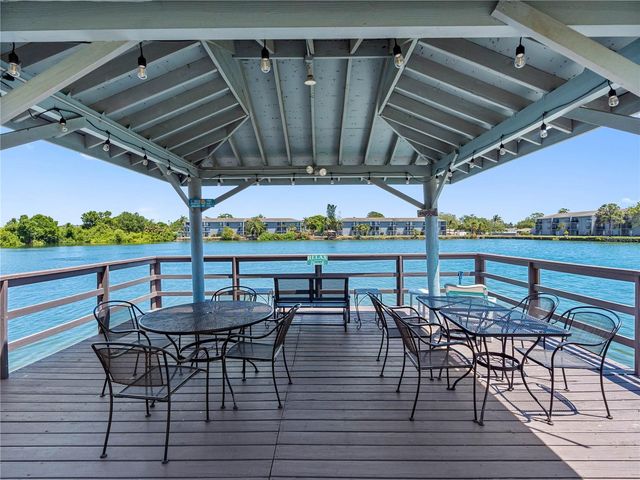 11485 OAKHURST ROAD 312, Largo, FL 33774