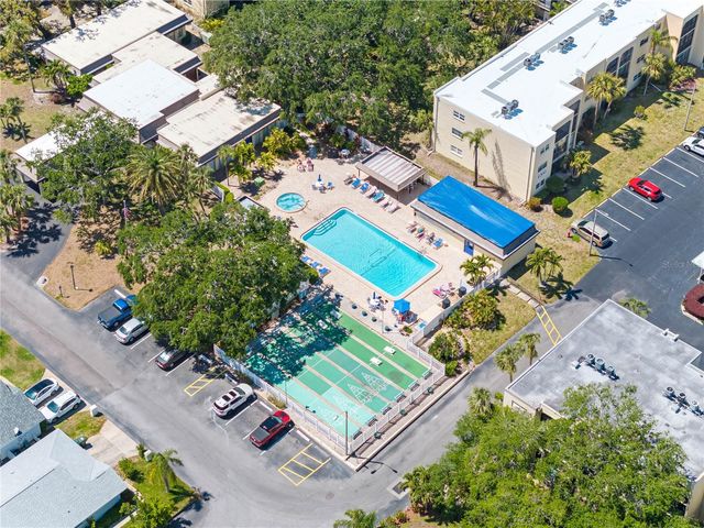 11485 OAKHURST ROAD 312, Largo, FL 33774