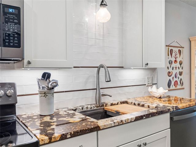 11485 OAKHURST ROAD 312, Largo, FL 33774