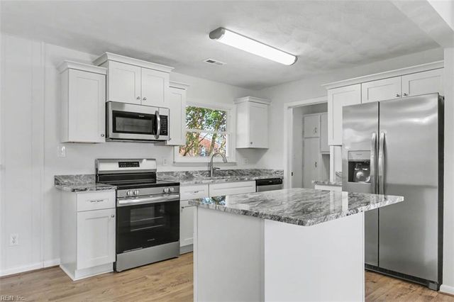 723 Spruce RD, Newport News, VA 23601