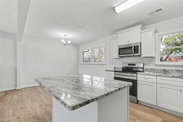 723 Spruce RD, Newport News, VA 23601