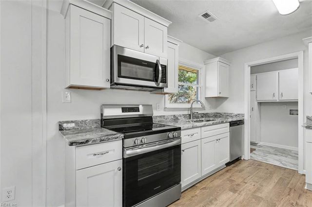 723 Spruce RD, Newport News, VA 23601