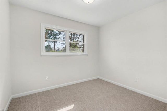 723 Spruce RD, Newport News, VA 23601