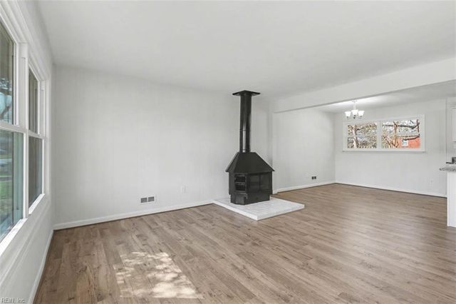 723 Spruce RD, Newport News, VA 23601