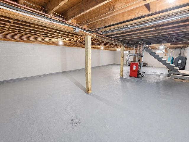 2414 Route 5, Irasburg, VT 05845
