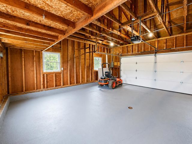 2414 Route 5, Irasburg, VT 05845