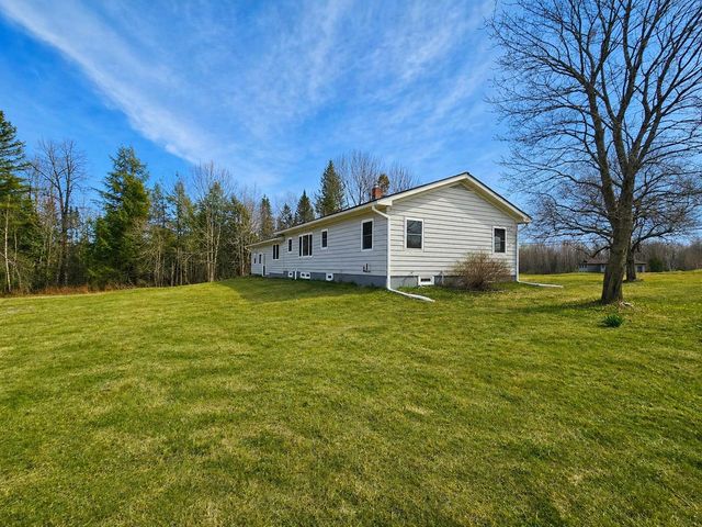 2414 Route 5, Irasburg, VT 05845