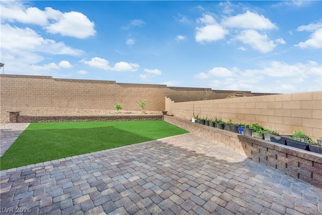 10774 Blackrock Canyon Avenue, Las Vegas, NV 89166