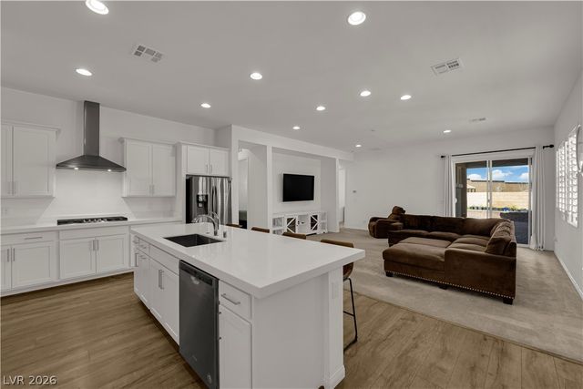 10774 Blackrock Canyon Avenue, Las Vegas, NV 89166