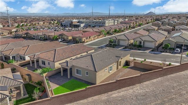 10774 Blackrock Canyon Avenue, Las Vegas, NV 89166