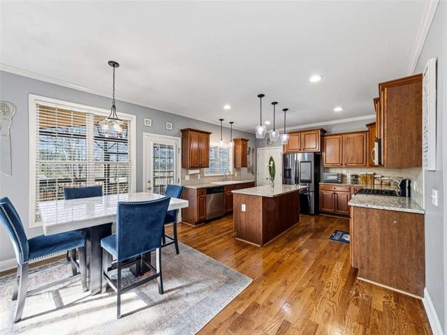 10 Logans Run, Covington, GA 30016