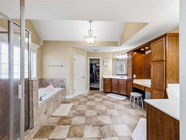 10 Logans Run, Covington, GA 30016