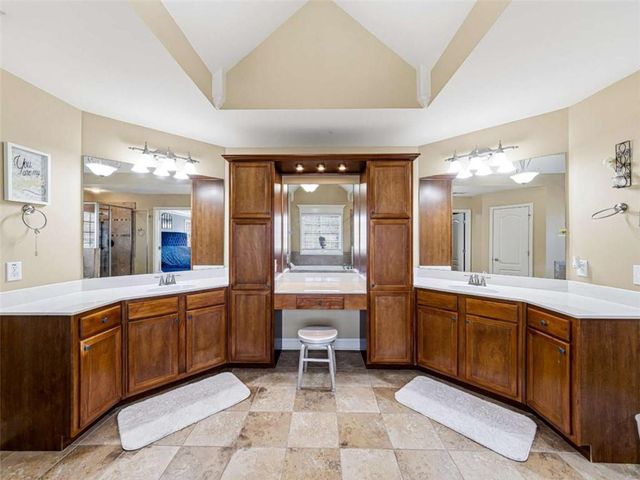 10 Logans Run, Covington, GA 30016