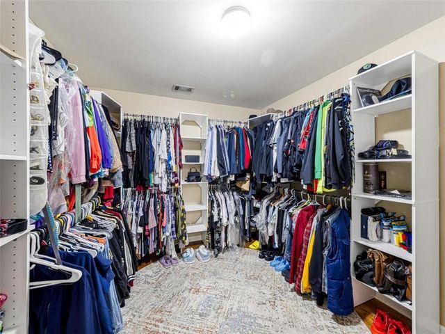 10 Logans Run, Covington, GA 30016