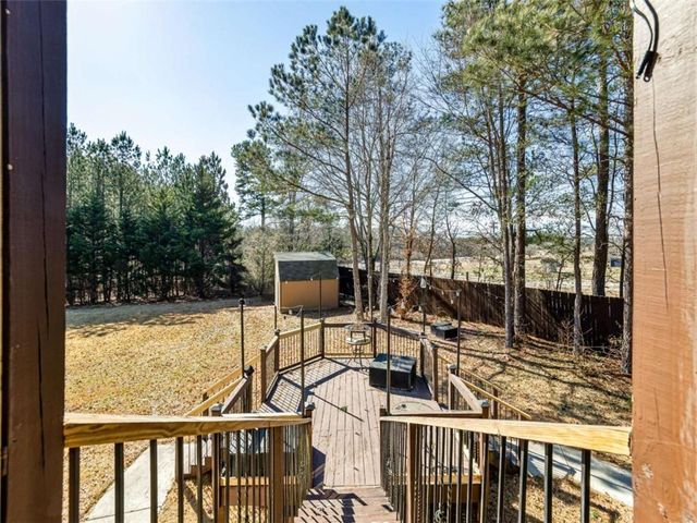 10 Logans Run, Covington, GA 30016