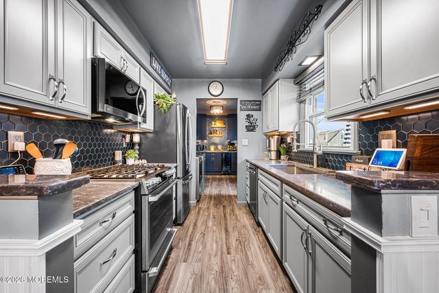 465 Commodore Drive, Forked River, NJ 08731