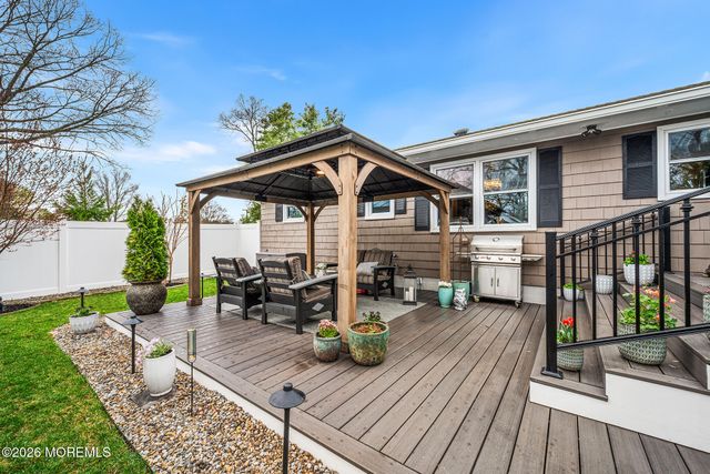 465 Commodore Drive, Forked River, NJ 08731