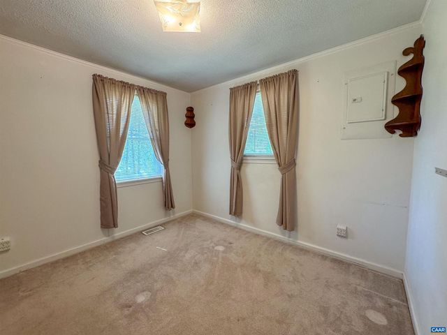 4770 IRISH RD, Schuyler, VA 22969