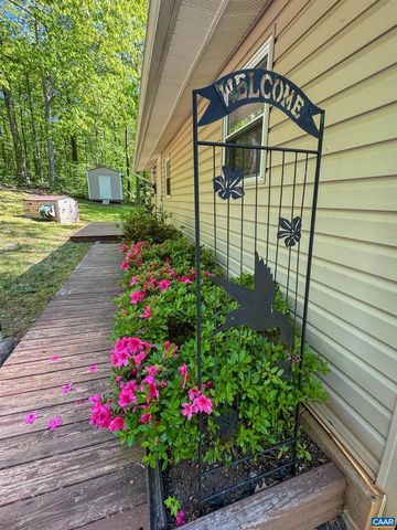 4770 IRISH RD, Schuyler, VA 22969