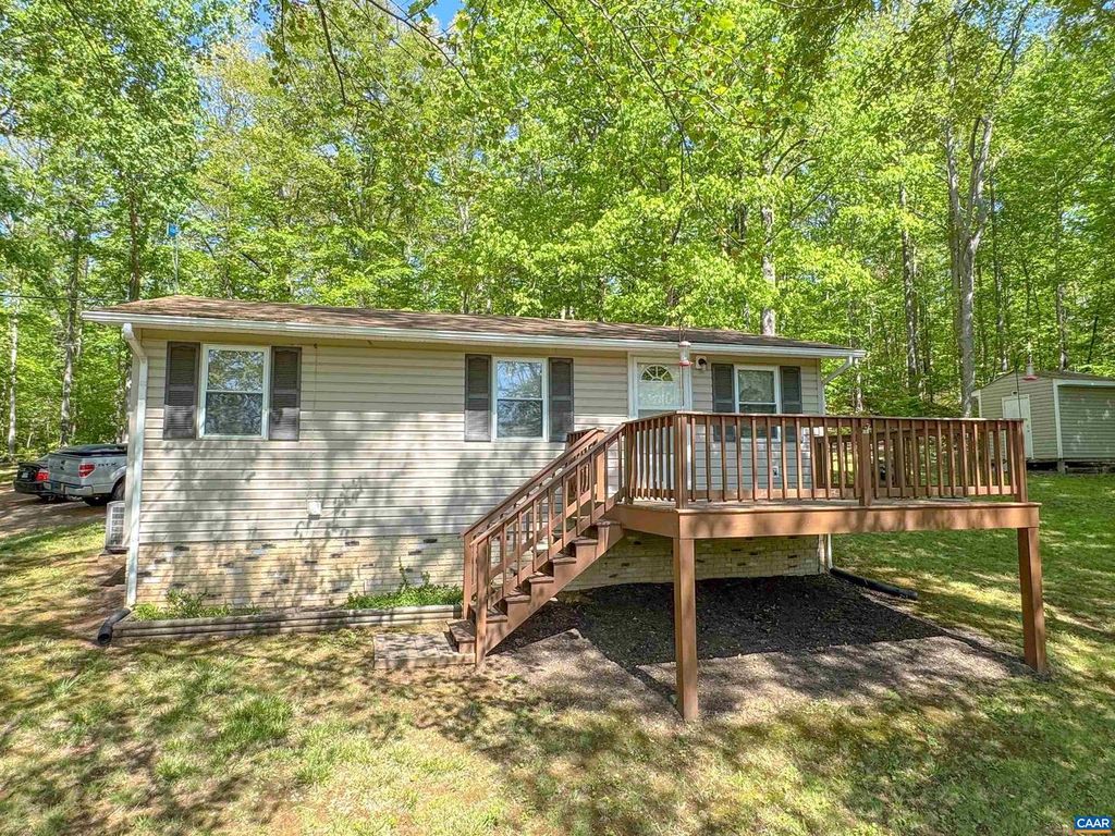 4770 IRISH RD, Schuyler, VA 22969