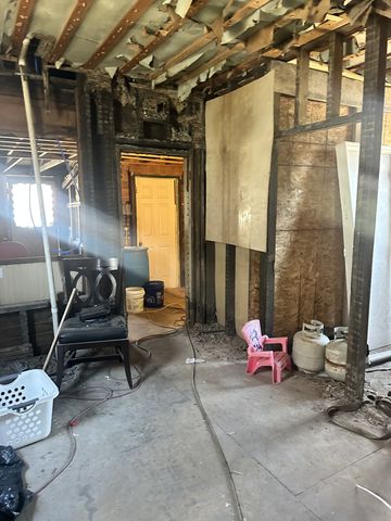 412 W 2nd St, Hopkinsville, KY 42240