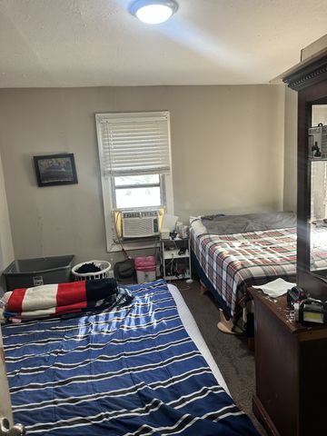 412 W 2nd St, Hopkinsville, KY 42240