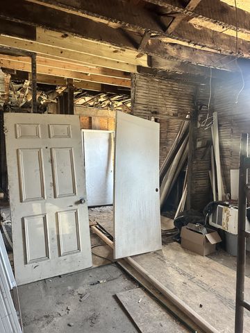 412 W 2nd St, Hopkinsville, KY 42240