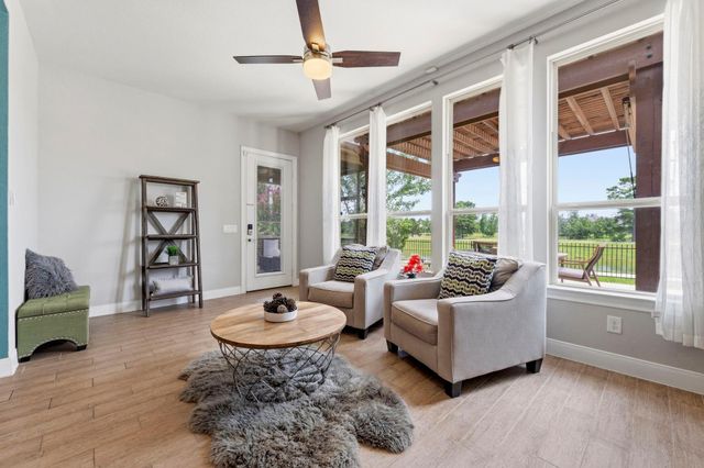 335 Kerry Bog Lane, The Woodlands, TX 77382