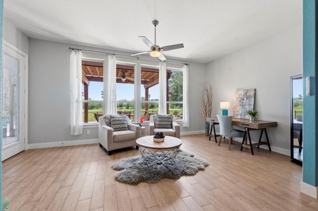 335 Kerry Bog Lane, The Woodlands, TX 77382