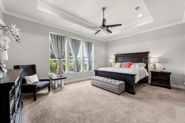 335 Kerry Bog Lane, The Woodlands, TX 77382