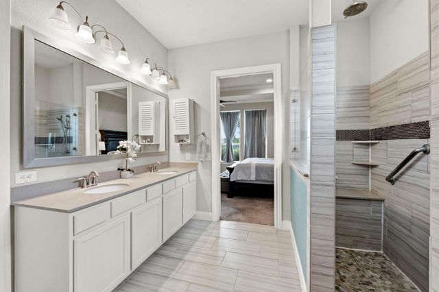 335 Kerry Bog Lane, The Woodlands, TX 77382