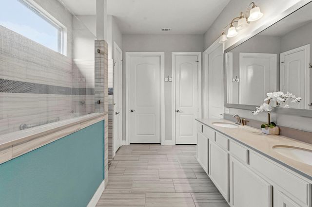 335 Kerry Bog Lane, The Woodlands, TX 77382