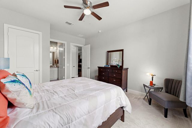 335 Kerry Bog Lane, The Woodlands, TX 77382