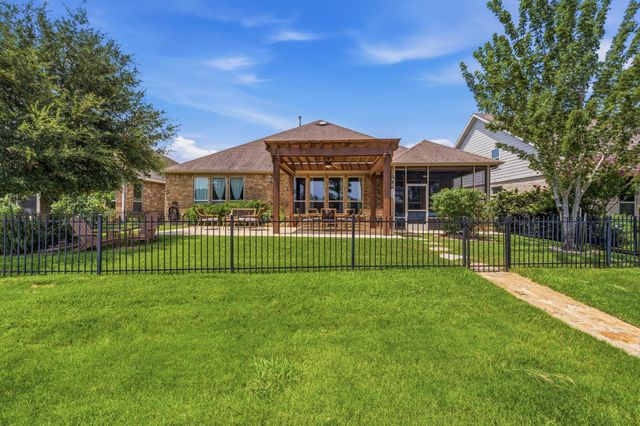 335 Kerry Bog Lane, The Woodlands, TX 77382