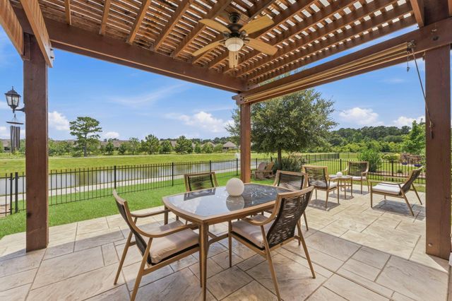 335 Kerry Bog Lane, The Woodlands, TX 77382