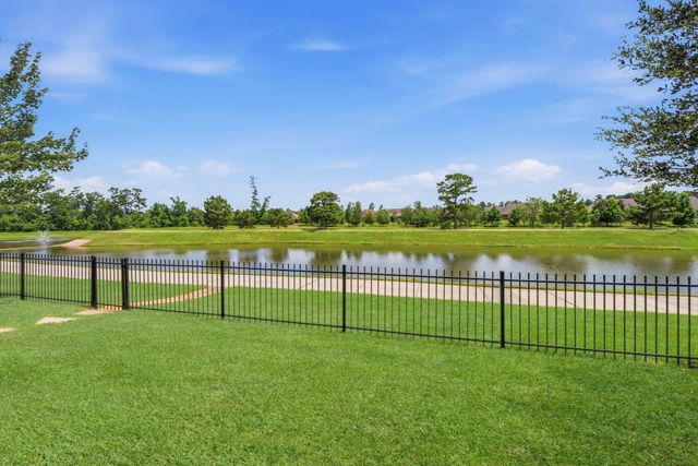 335 Kerry Bog Lane, The Woodlands, TX 77382