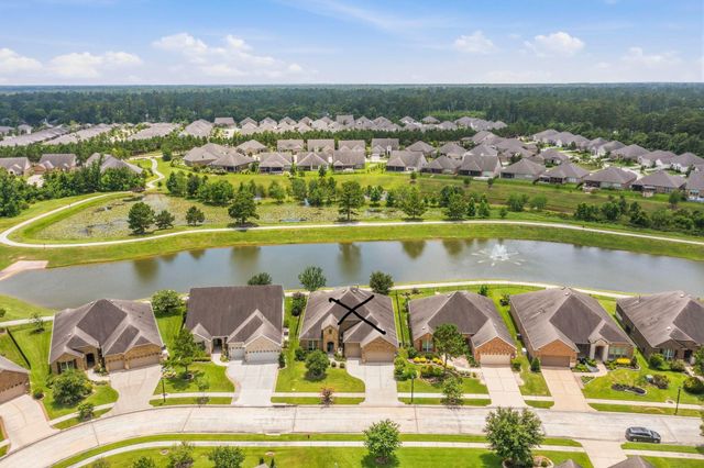 335 Kerry Bog Lane, The Woodlands, TX 77382