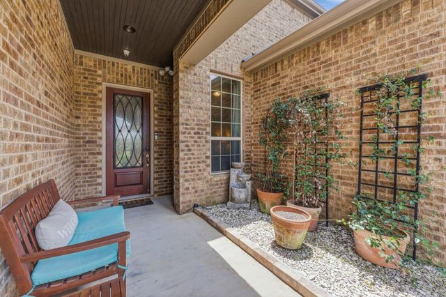 335 Kerry Bog Lane, The Woodlands, TX 77382
