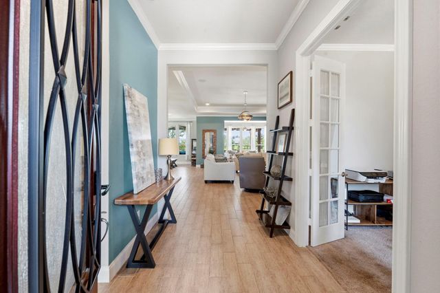 335 Kerry Bog Lane, The Woodlands, TX 77382