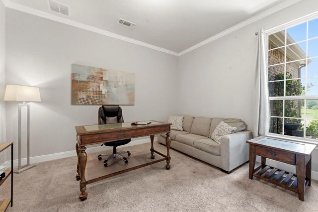 335 Kerry Bog Lane, The Woodlands, TX 77382