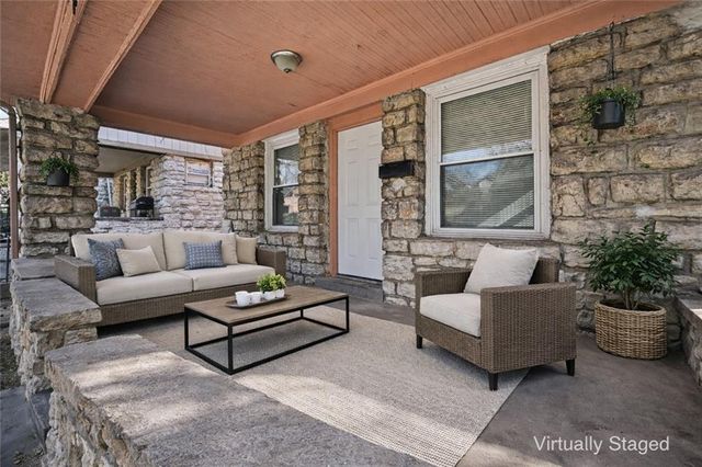 2463 Denver Avenue, Kansas City, MO 64127