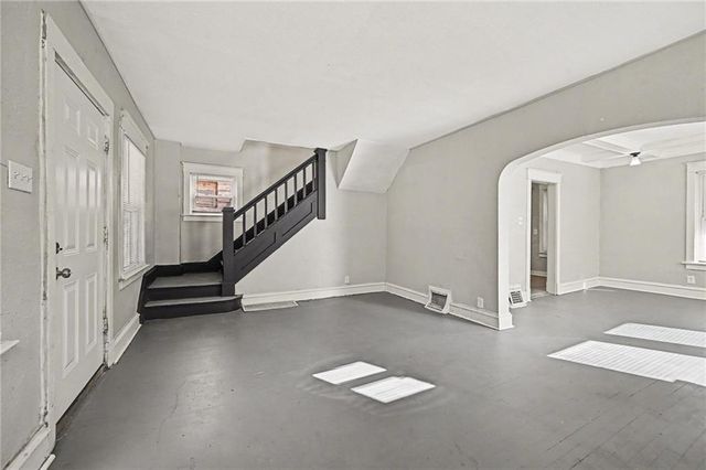 2463 Denver Avenue, Kansas City, MO 64127