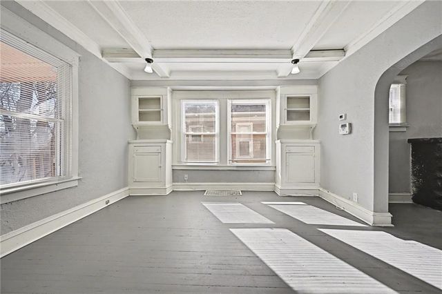 2463 Denver Avenue, Kansas City, MO 64127