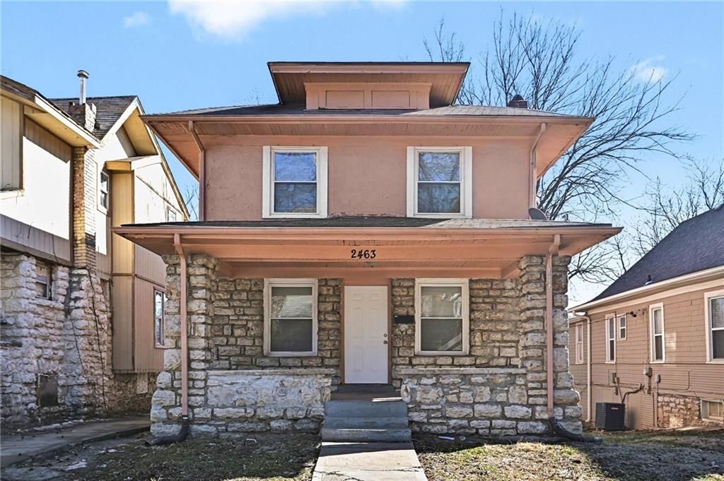 2463 Denver Avenue, Kansas City, MO 64127