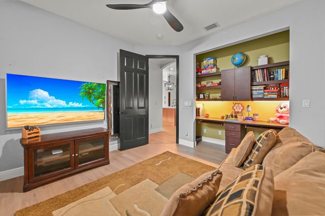 11852 Osprey Point Circle, Wellington, FL 33449