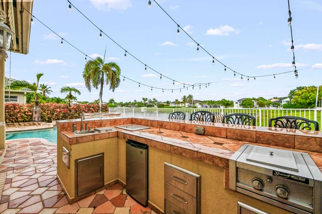 11852 Osprey Point Circle, Wellington, FL 33449
